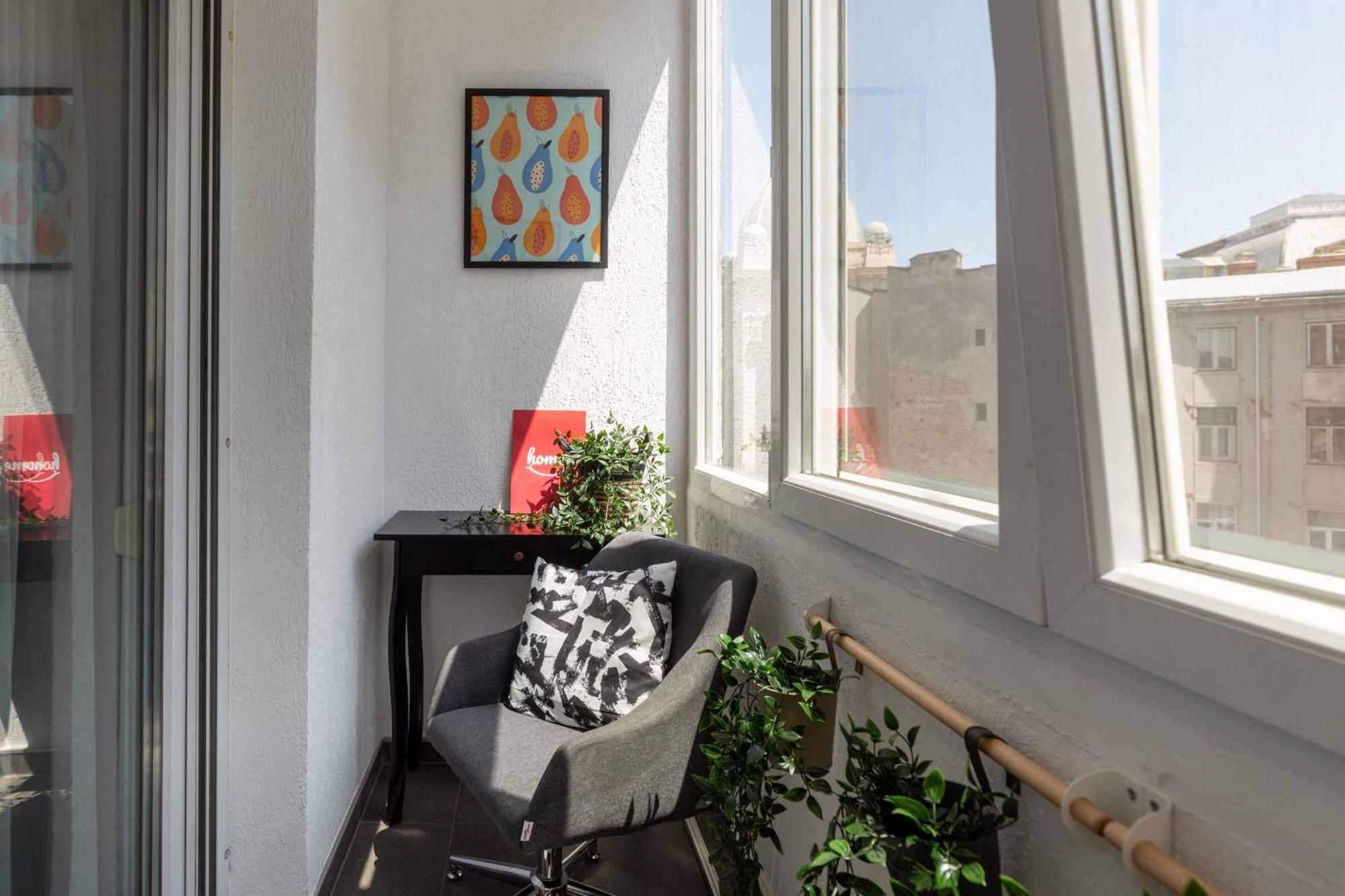 Modern 1Br Apt In The Old Town: The Perfect Choice 布加勒斯特 外观 照片